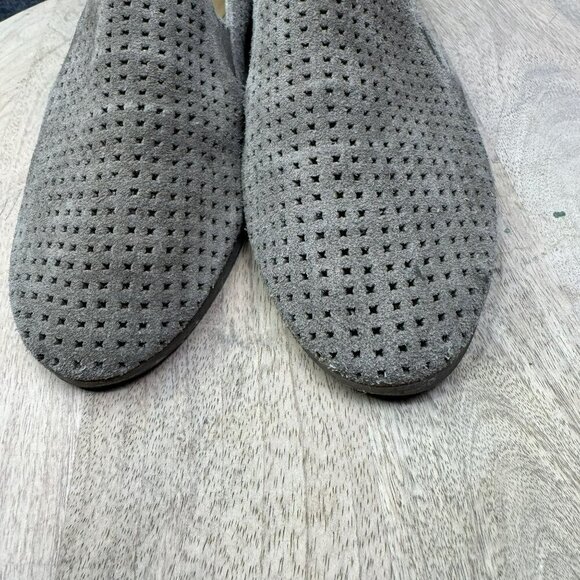 Lucky Brand Carthy Perforated Suede Slip-On Loafers‎ Womens Size 8.5 Taupe - Picture 11 of 11
